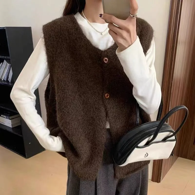

2025 New Small Retro Knitted Vest Women’s Spring Round Neck Sleeveless Sweater Jacket