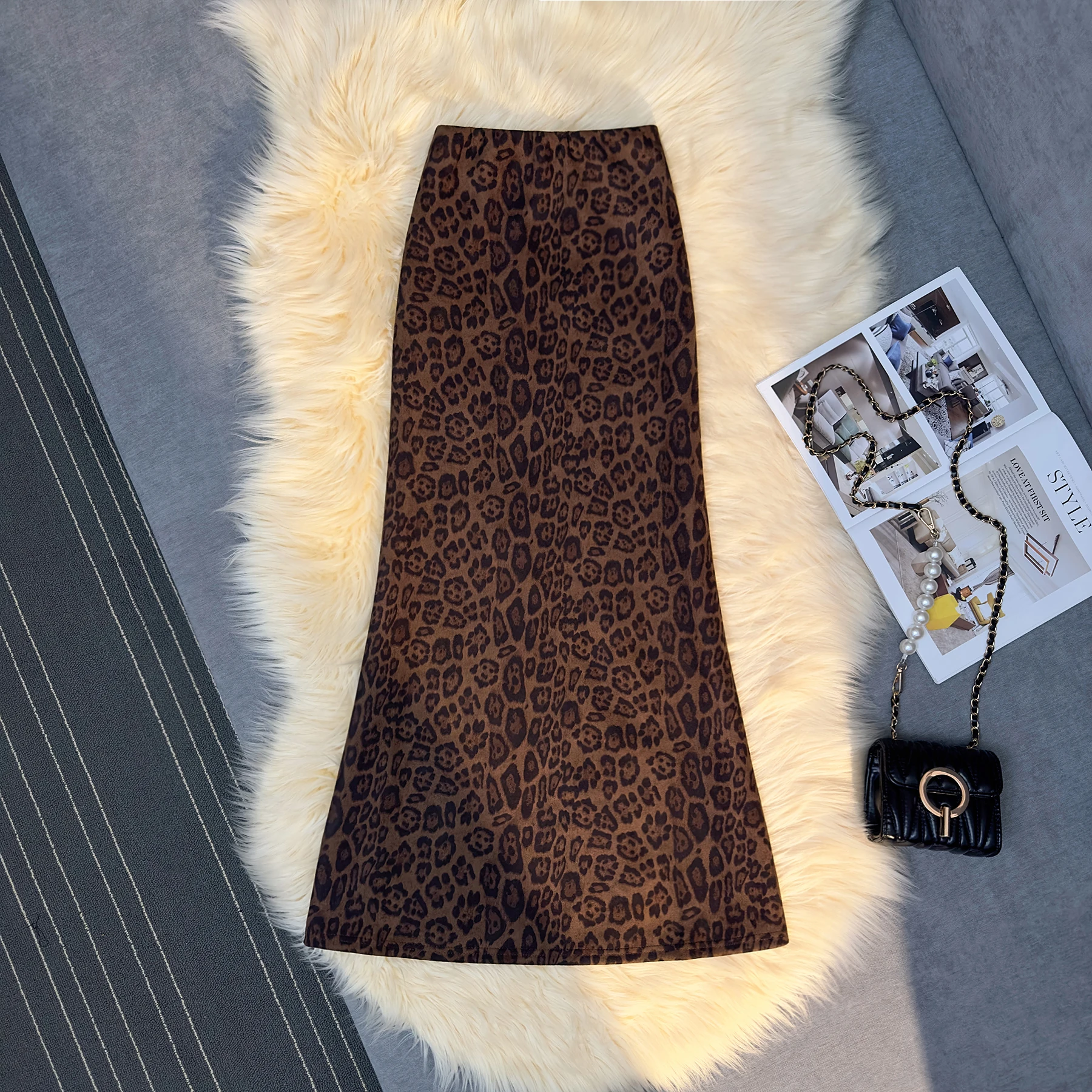 

Leopard print woolen skirt, fishtail skirt, autumn and winter temperament, high waist slimming, versatile casual long skirt