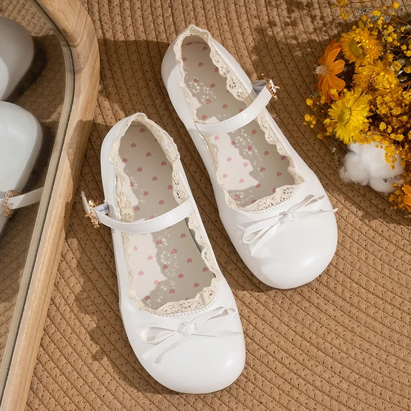 2025 المرأة موضة حذا فردي للسيدات ربيع جديد مستدير رئيس الفم الضحلة فراشة عقدة مشبك معدني لينة وحيد عدم الانزلاق حذاء مسطح