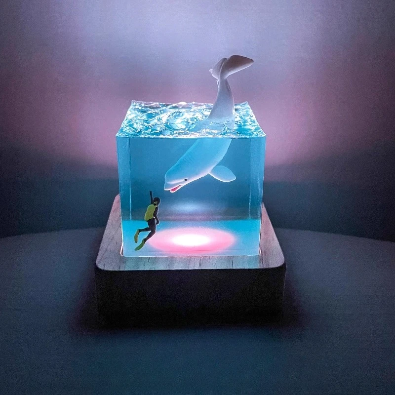 

Whale Ocean Cube Resin Luminous Jewelry Handcrafted Art Home Decoration Birthday and New Year Gifts
