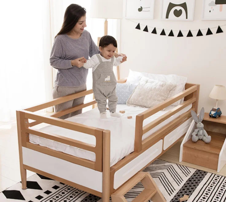 Solid Wood Designer Extendable Europe Baby Safety Cot Bed/Children's Wooden floor bed toddler small for sale