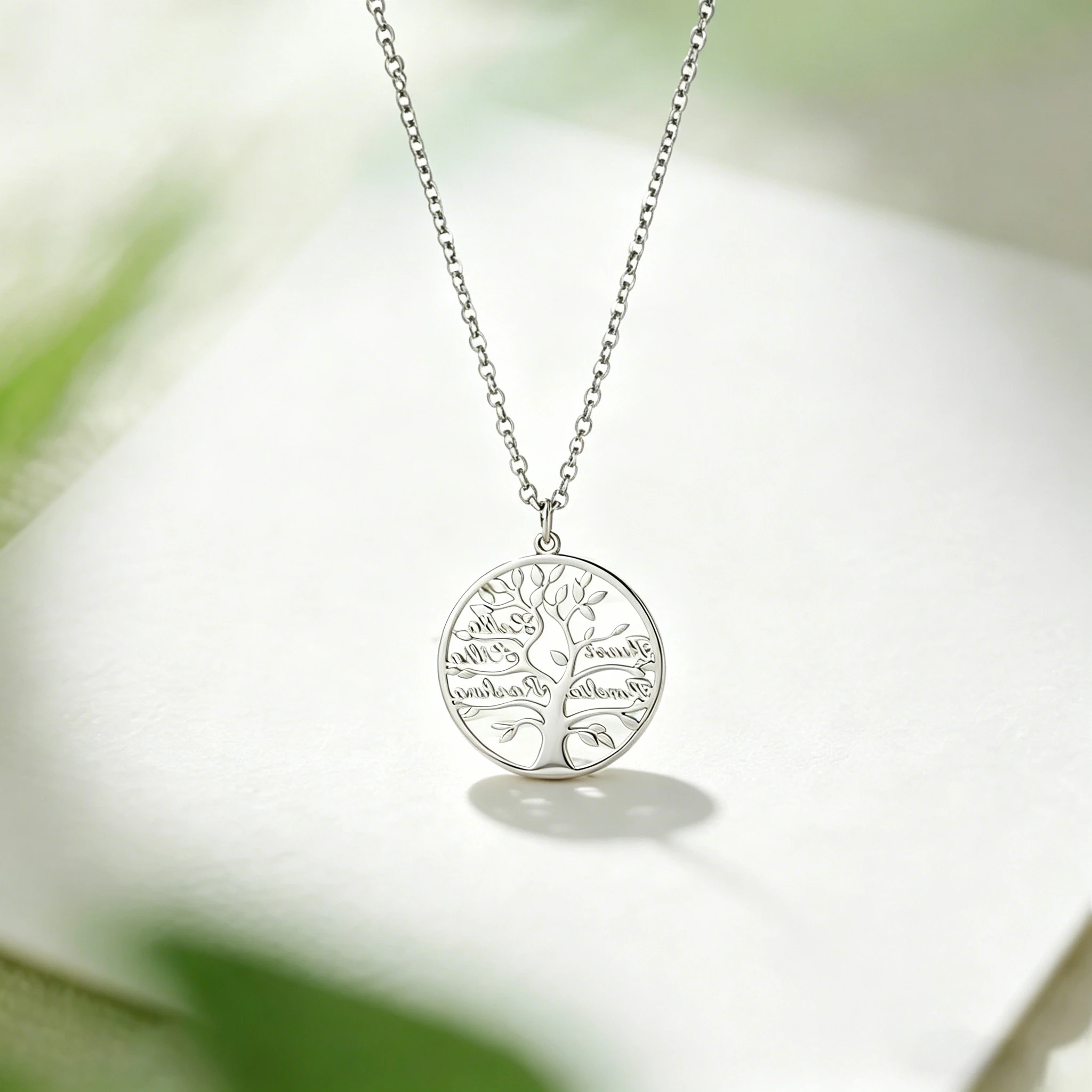 Personalisierte Familienstammbaum-Halskette mit 1-9 Namen, Edelstahl-Anhänger, Namensschild-Schmuck für Frauen und Männer, Hochzeitstag, Geburtstag – Detail 7