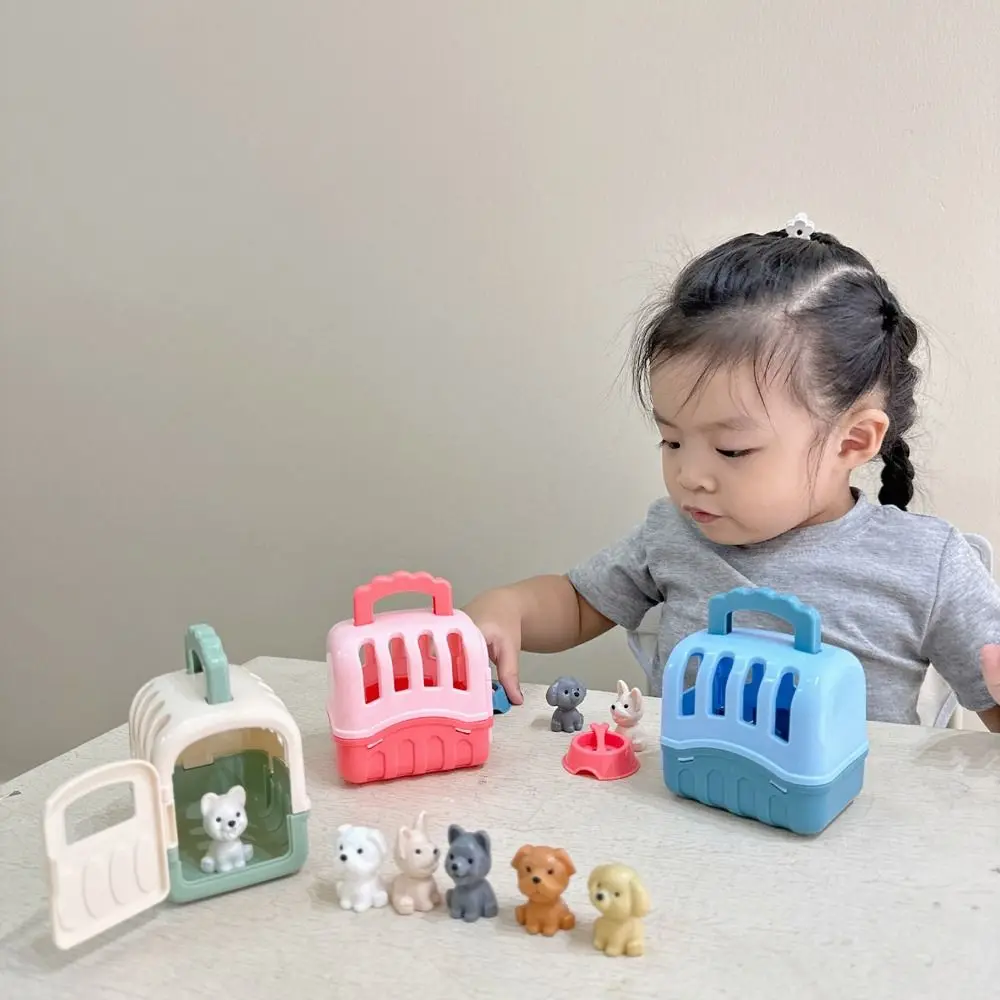 Pet Basket Dog Doll Set Scene Playing miniatura Dog Dollhouse Toy Decoration Cartoon Dog Cage Toys regalo di compleanno