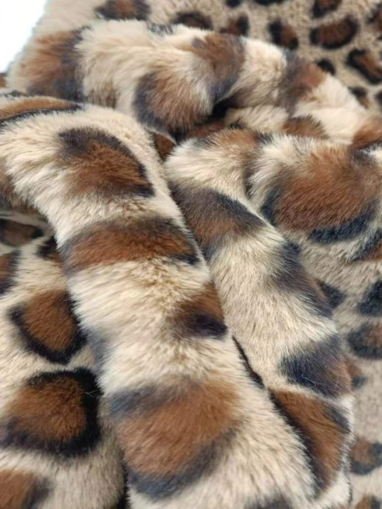 INS Imitation Otter Rabbit Hair Fabric Leopard Pattern Zebra Pattern Animal Pattern Fur Fabric Scarf Carpet Clothing DIY Fabric