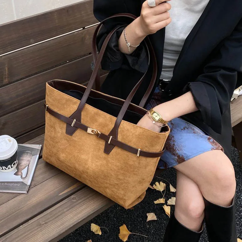 Ladies' Handbag 2026 New Fashion Tote Bag Retro Casual Shoulder Bag Commuting Armpit Large Capacity Leopard Print Bags