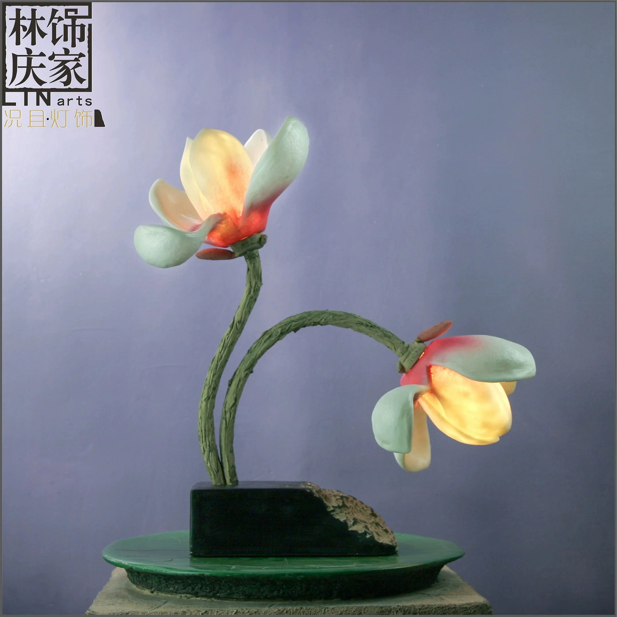 Creative new Chinese style magnolia flower decorative table lamp, living room, study, bedroom, bedside, small night light