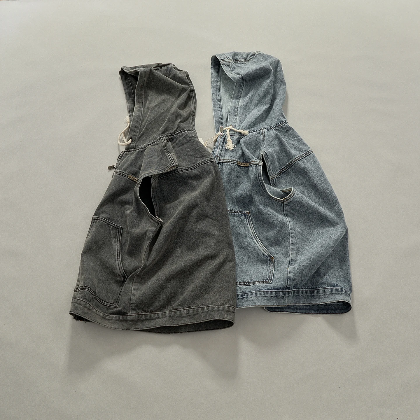 

Retro American High Street Hooded Denim Vest Men's Faion Brand Motorcycle Clothes Zipper Layering Vest Stand Fit Jeans C...