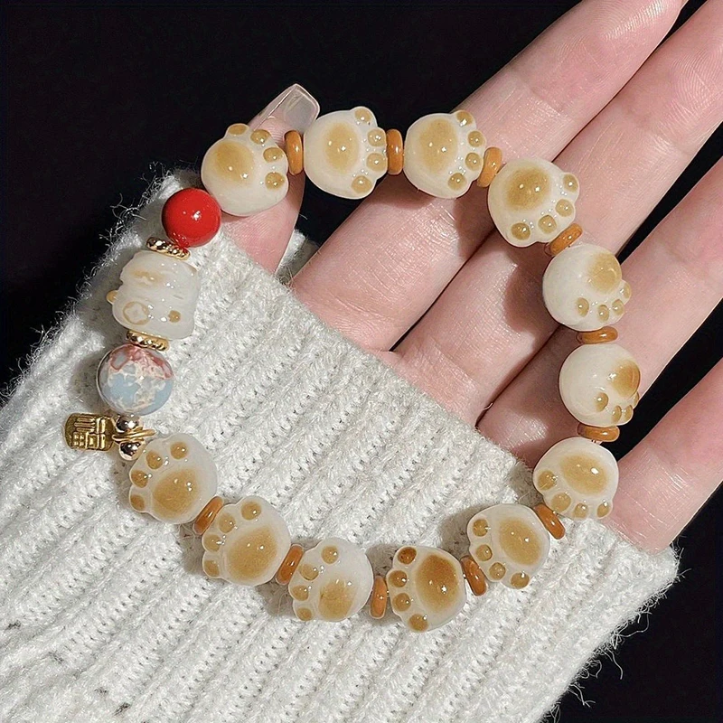 Cute Sweet Caramel Cat Claws Attract Wealth Cat Bead Bracelet Is a Good Gift Symbolizing Niche Fashion and Versatile Accessories