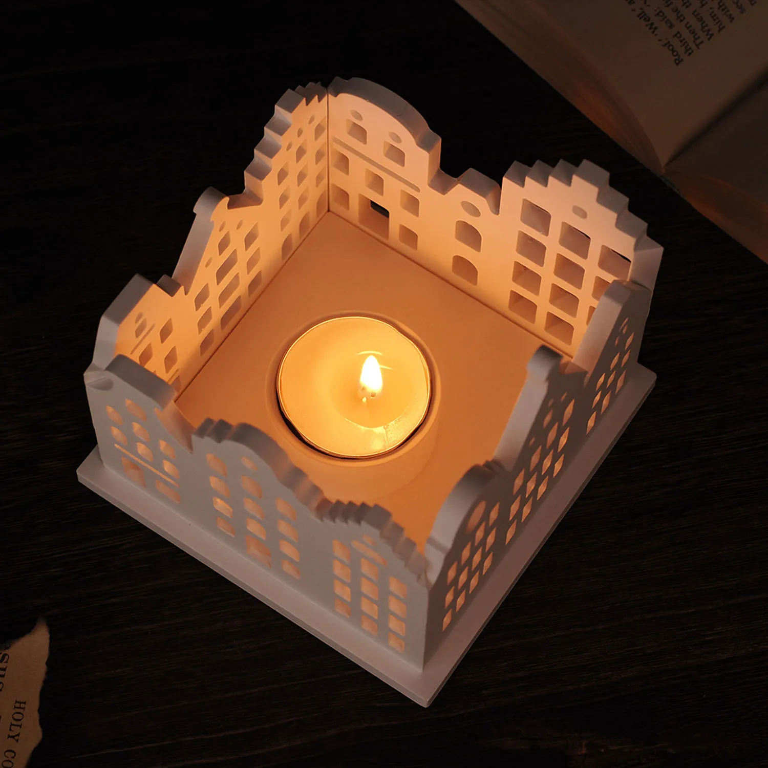 Four Piece Hollow Out House Candle Holder Square Plug-In Silicone Molds DIY Gypsum Candle Decoration Ornament Resin Mold Crafts