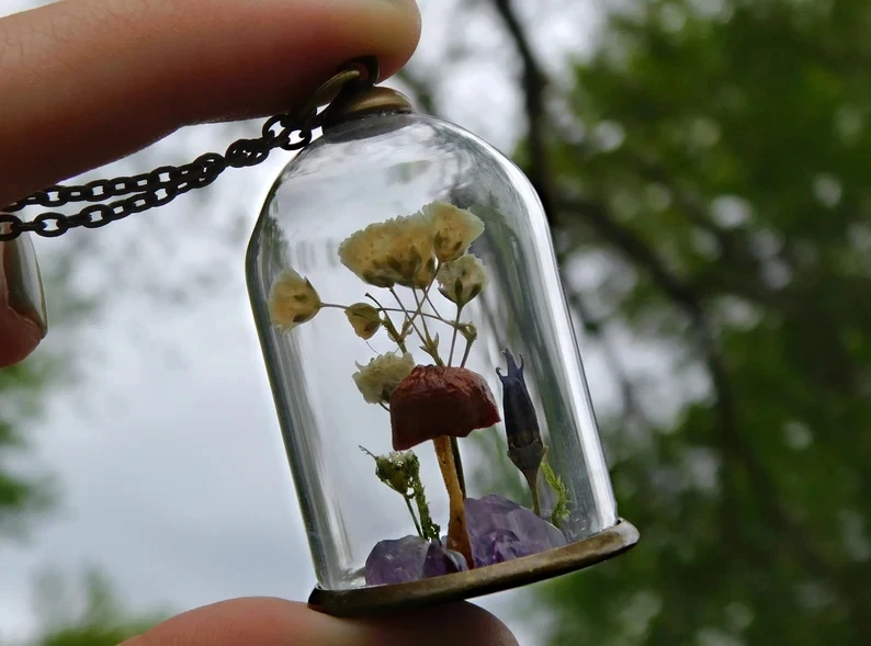 Glass terrarium mushroom necklace rawamethyst wildflowers elven jewelry elvish cottagecore pendant fairycore plant lovers gift