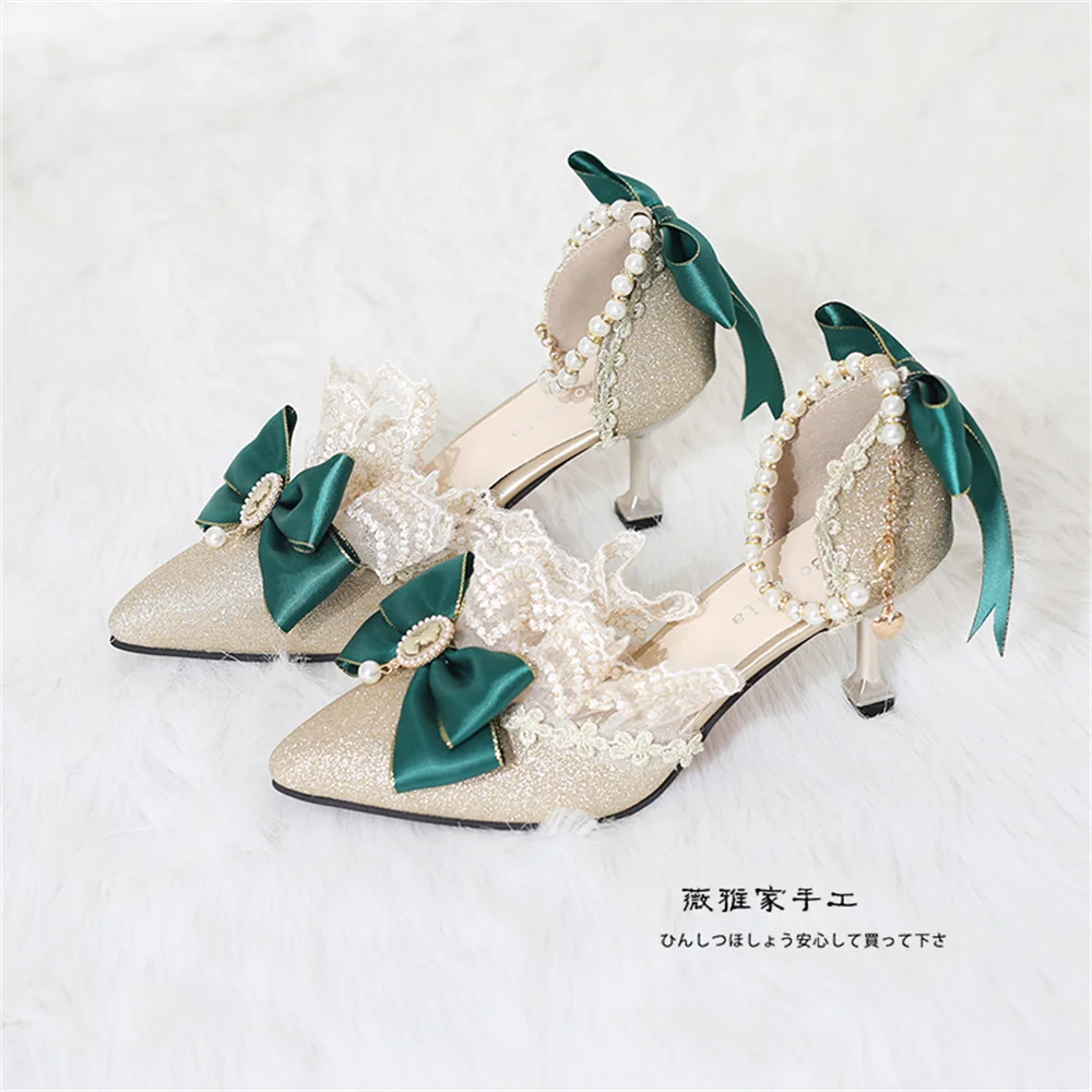 エレガントなプリンセスシューズ,グリーンサテンの蝶ネクタイ,ロリータのようなレースの女性の絵画,ハイヒールのサンダル,ロリータ