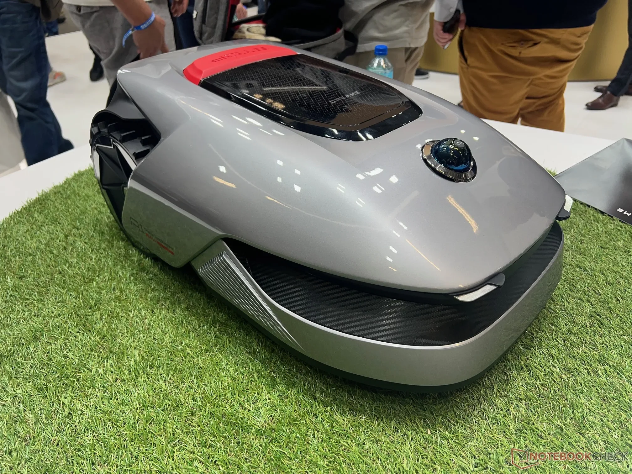 

совершенно новый .2025, роботизированная косилка Dreame A2