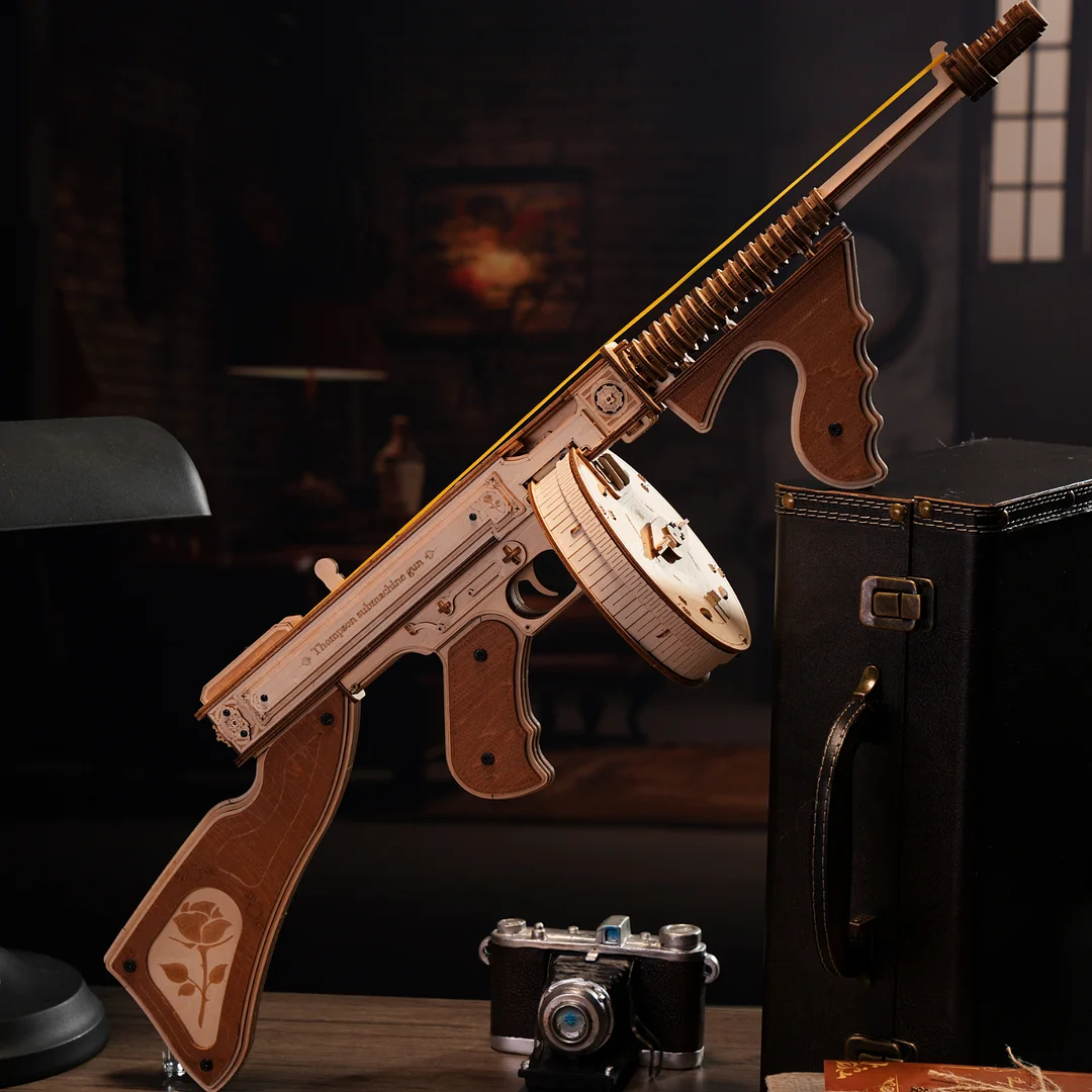 

ROKR Thompson submachine gun wooden model, classic 1920s style replica, 3D wooden rubber band gun puzzle toy, birthday gift