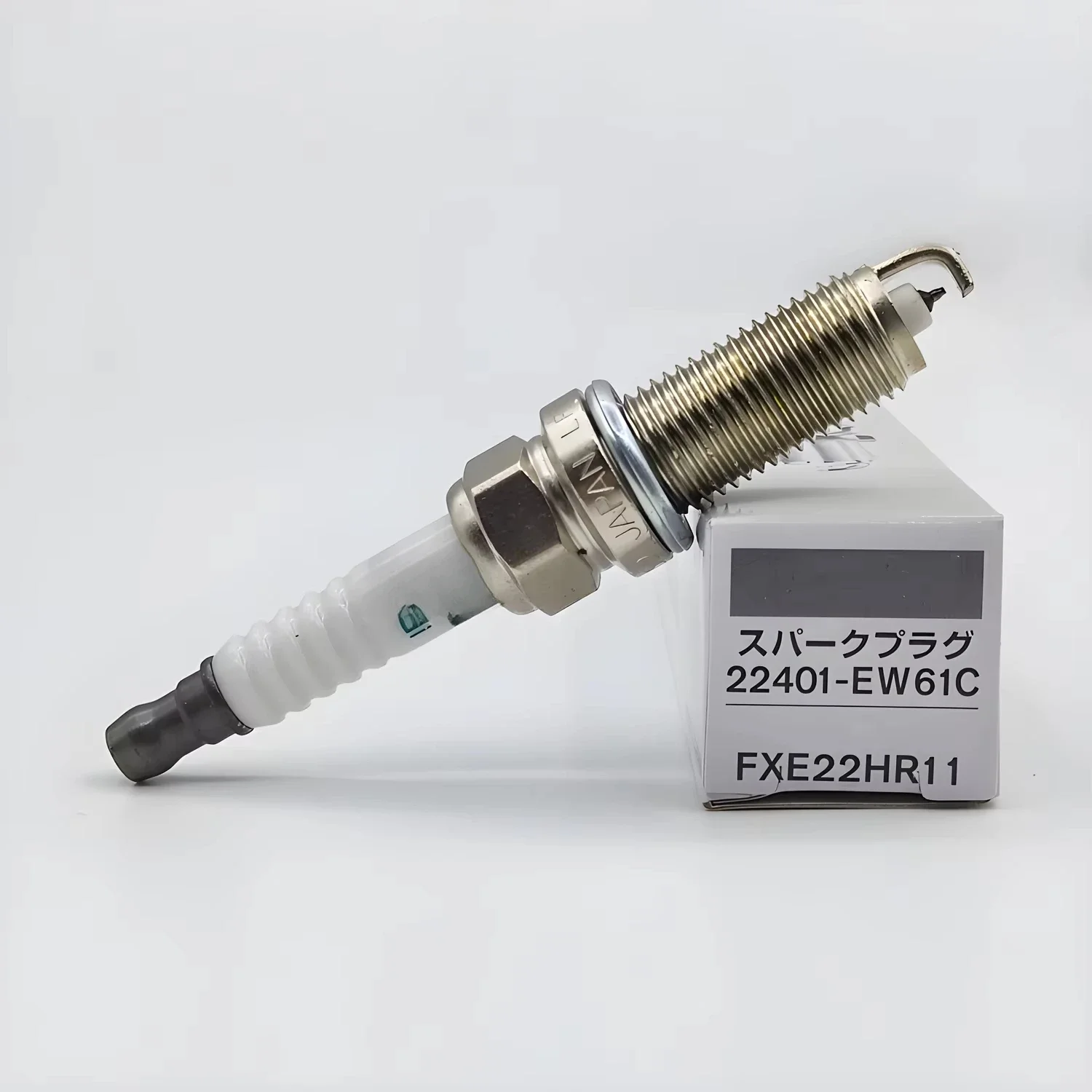 

4 or 6pcs Dual Iridium Spark Plugs Part No.:22401-EW61C Model:FXE22HR11 Fit for:Nissan,Infiniti(Q40 EX35 EX37 FX35 FX37 Q50 Q70)