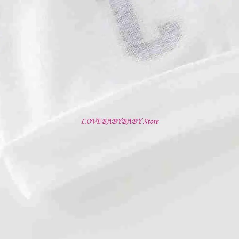 

Baby Bonnet & No Scratch Mittens Set Gentle Cotton Designs Newborn Hat & Mittens Set for Sensitive Skin 0 to 2 Months 4XBC