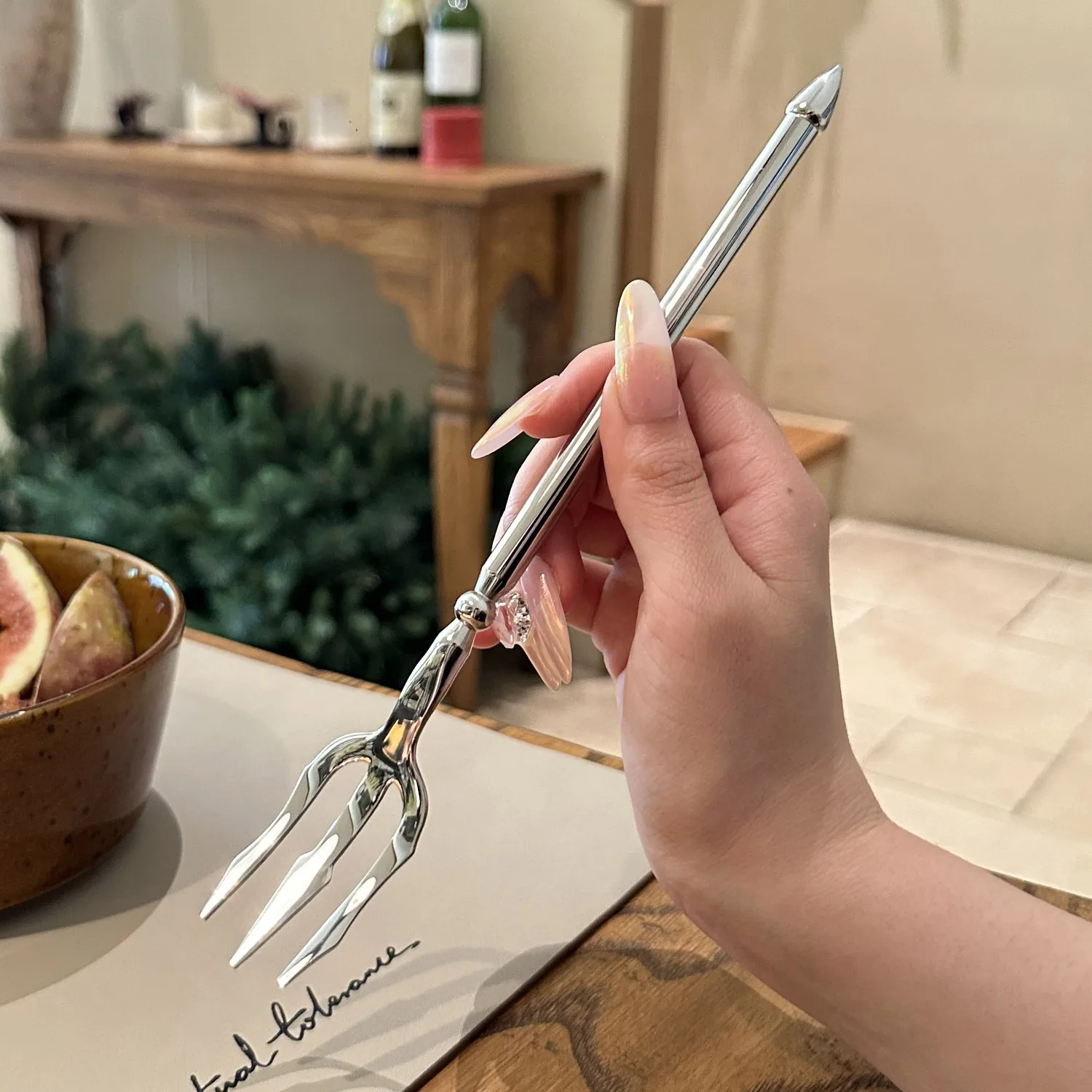Stainless Steel Fork Sea God's Trident European Style Food Picks Fruit Fork for Upscale Restaurant Man Woman Gift