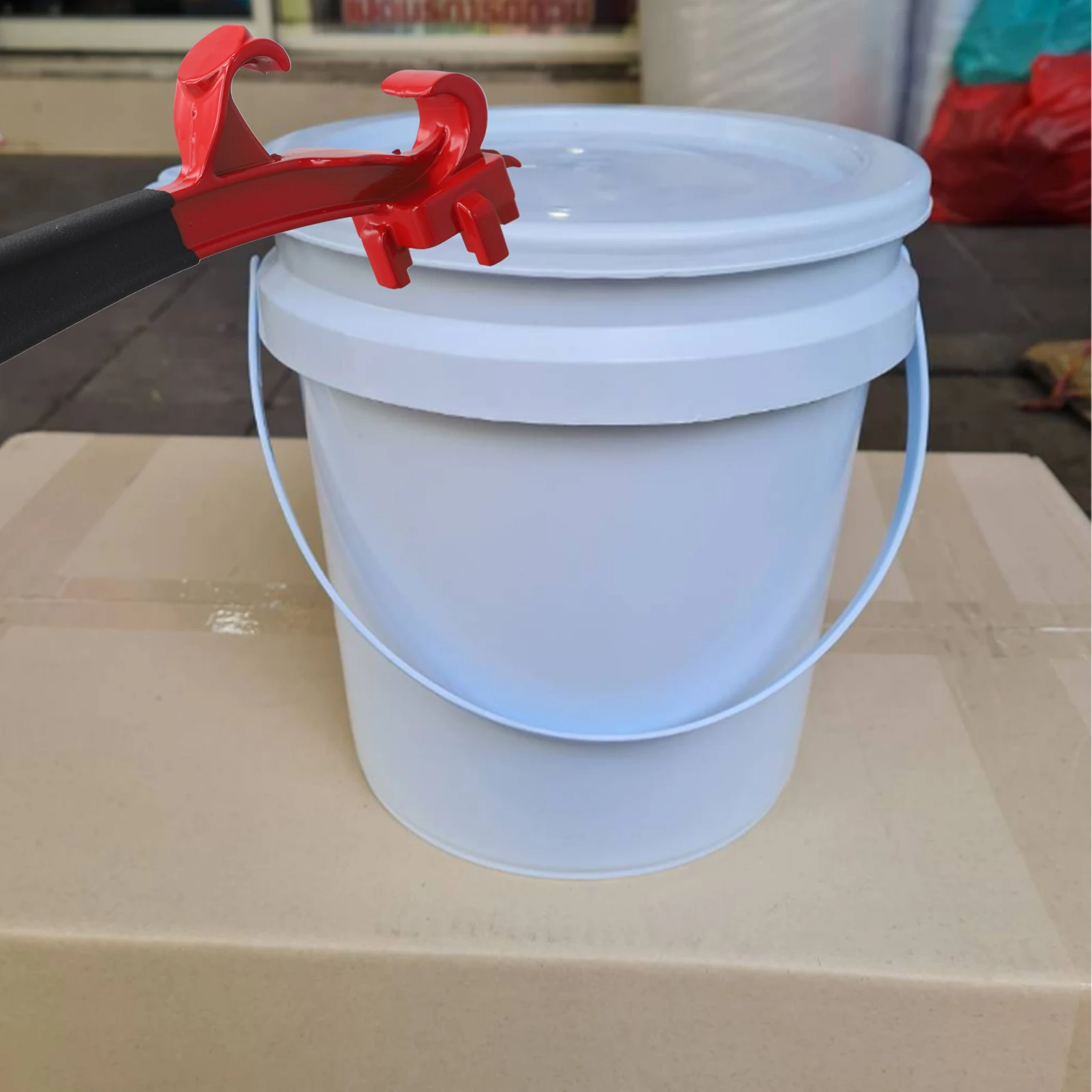 3in1 Bung Wrench Bucket Opener Tool with Ergonomic Handle for Safe and Easy Opening of 55 Gallon Drums and Paint Buckets