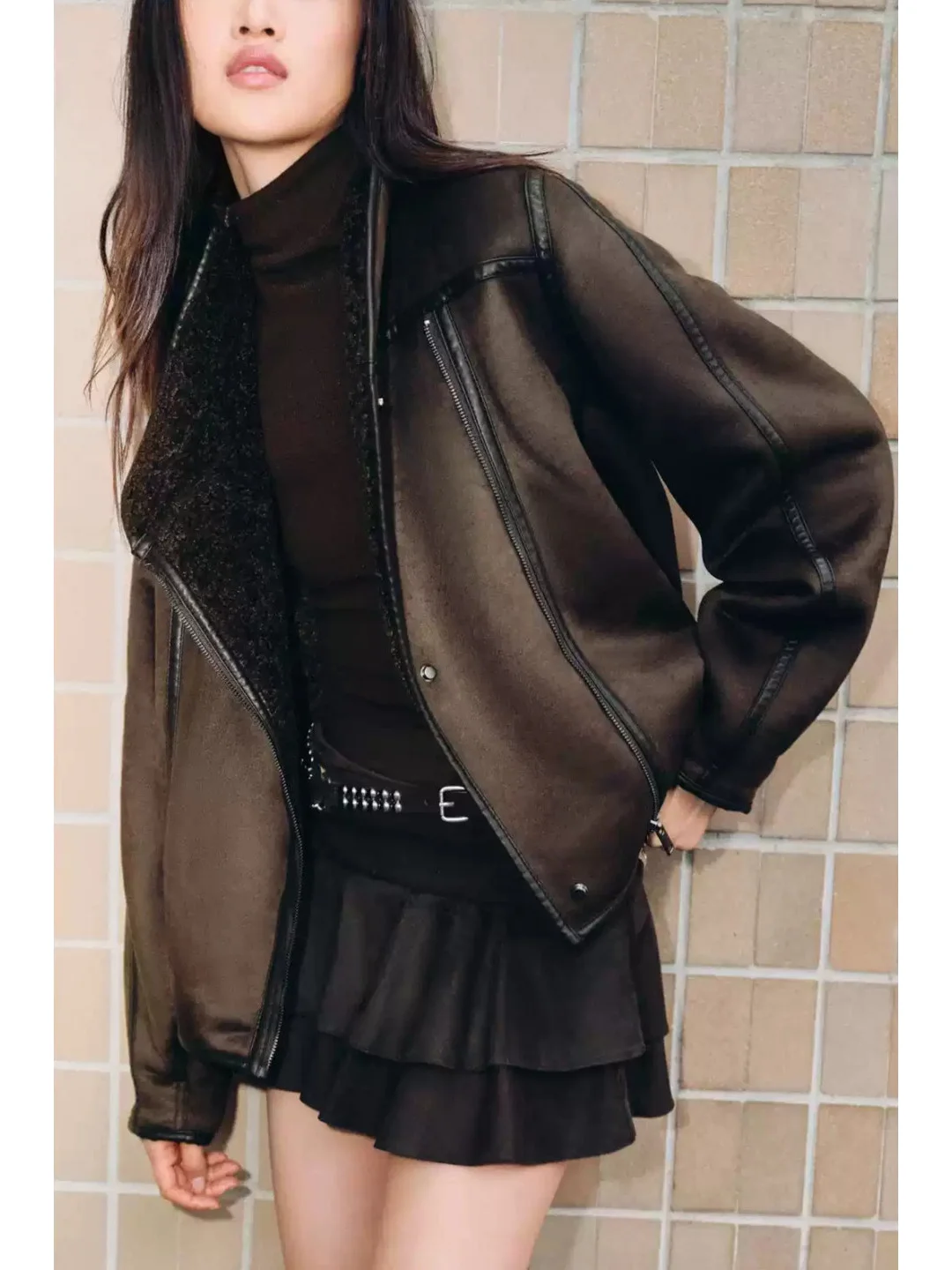 ملابس خارجية نسائية من الجلد والفرو على الوجهين مع سحاب طويل Sve غير رسمي ملابس خارجية Jaet لموسم الشتاء