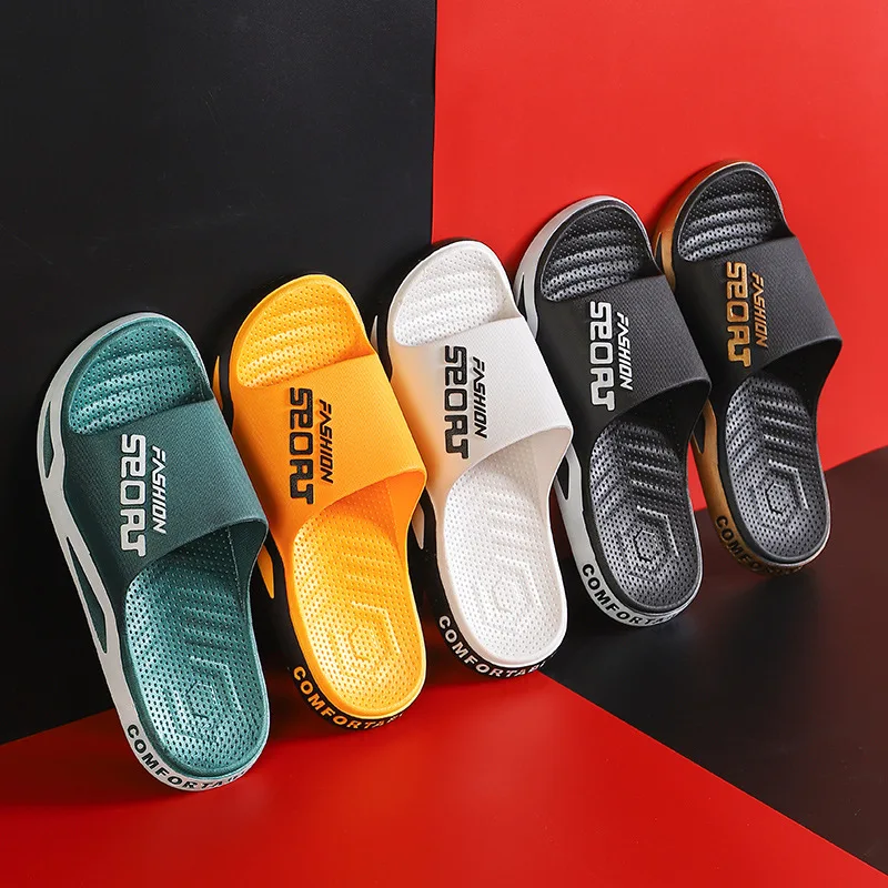 Summer New Men's Slippers Soft Sole Beach Slippers Large Size PVC Outdoor Anti-slip Flip Flops Sandal Man Home Bathroom Slippers