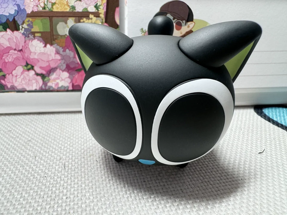 Luo Xiaohei Wandering Series Mobile Blind Box Cute Cat Expression Pack Doll Trendy Toy Mystery Box Collectable Toy Gift