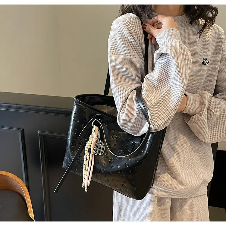 

PU Leather Square Shoulder Bag Detachable Strap RFID Blocking Compact Size Women Work Essentials Evening Crossbody Magnetic Snap