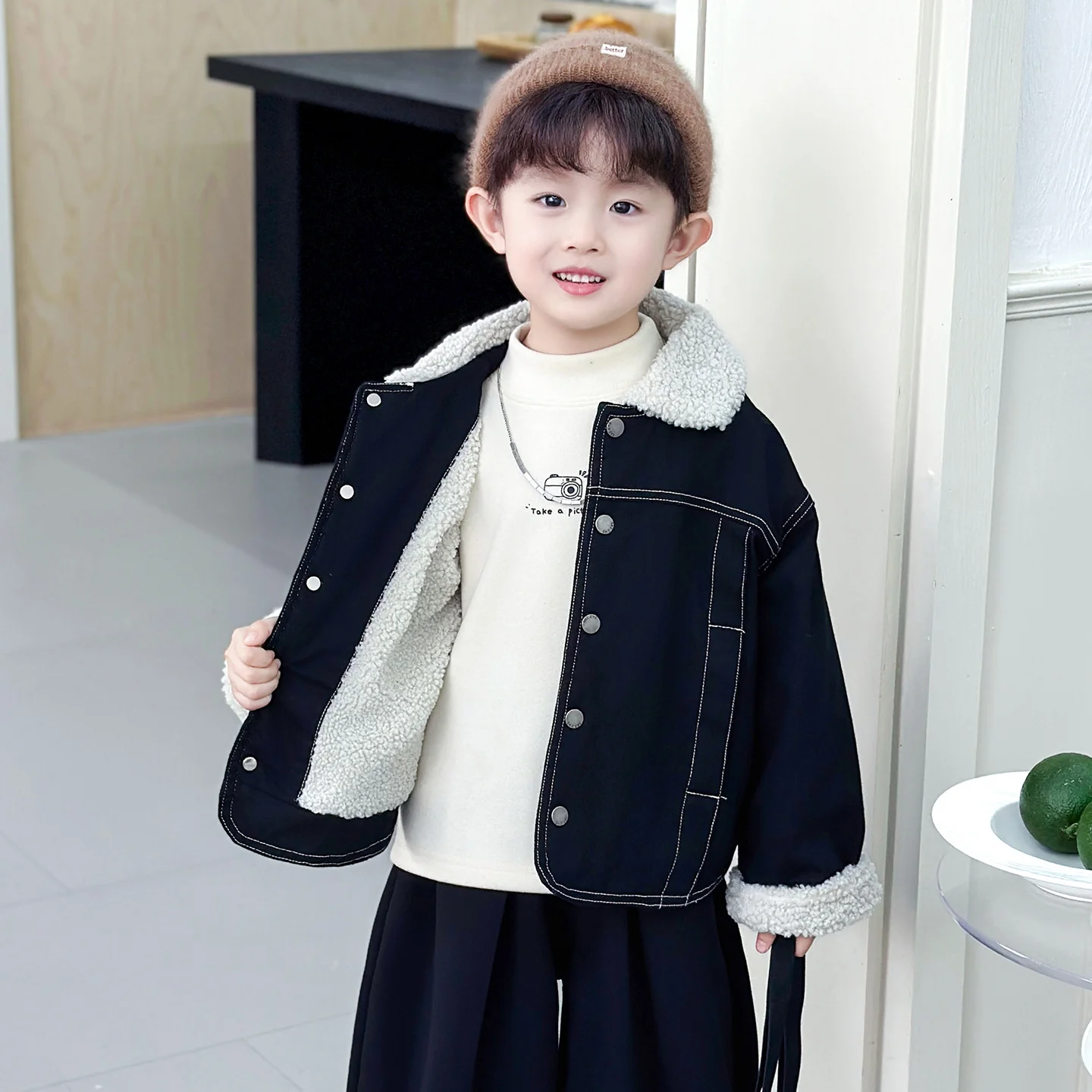 

Thiened Fce Autumn Winter Cotton Jaet for Boys Faionable Sli Kids Clothes Waterproof Stand Fit Long Sve Coat