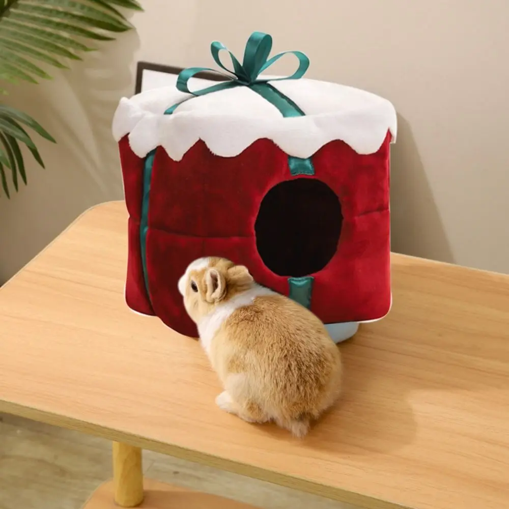 

Gift Box Shape Christmas Hamster Nest Warm Comfortable Hamster House Semi-Closed Handheld Guinea Pig Tent