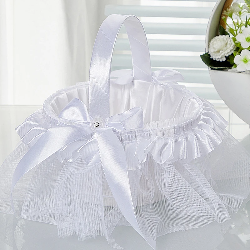 1PC Flower Girl Baskets Wedding Ceremony Petal Scattering Bride Pearl Handle Cute Bowknot Satin Flower Baskets for Wedding