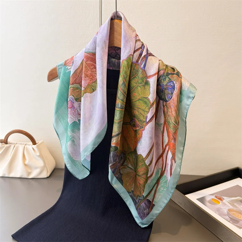 Quadratischer Schal aus Kunstseide für Damen, modisch bedruckte Schals, Bandanas, luxuriöser Hijab, Halstuch, Haarband, eleganter Schal