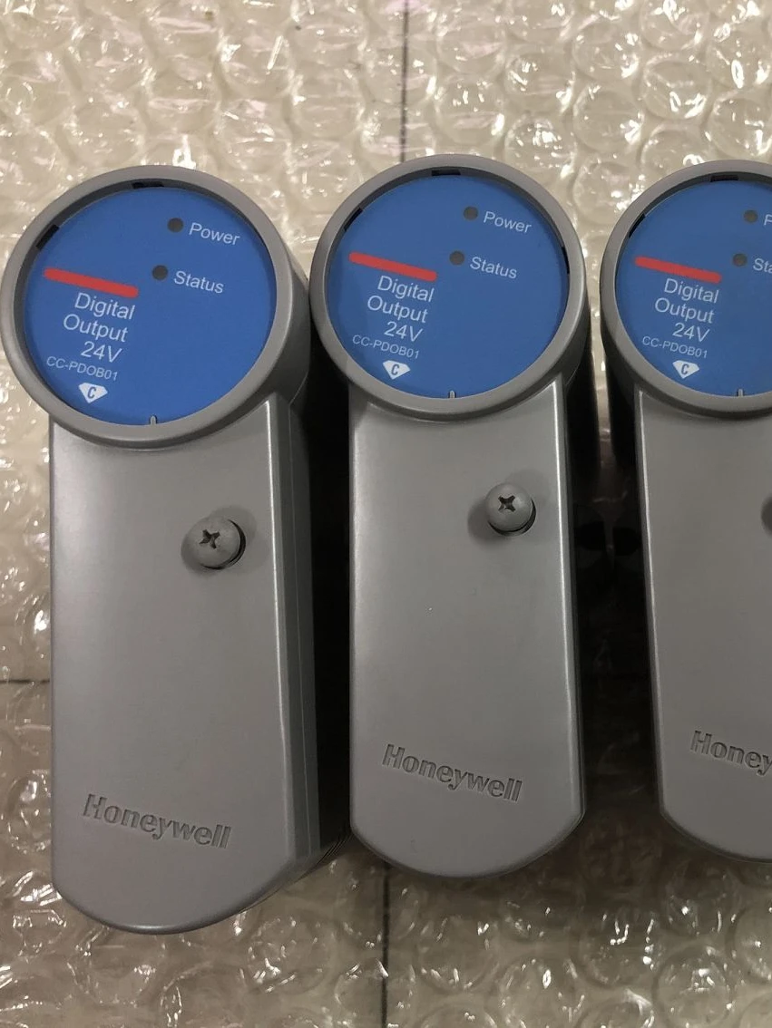 

Honeywell CC-PDOB01 модуль 51405043-175 Оригинал 95, новое точечное согласование