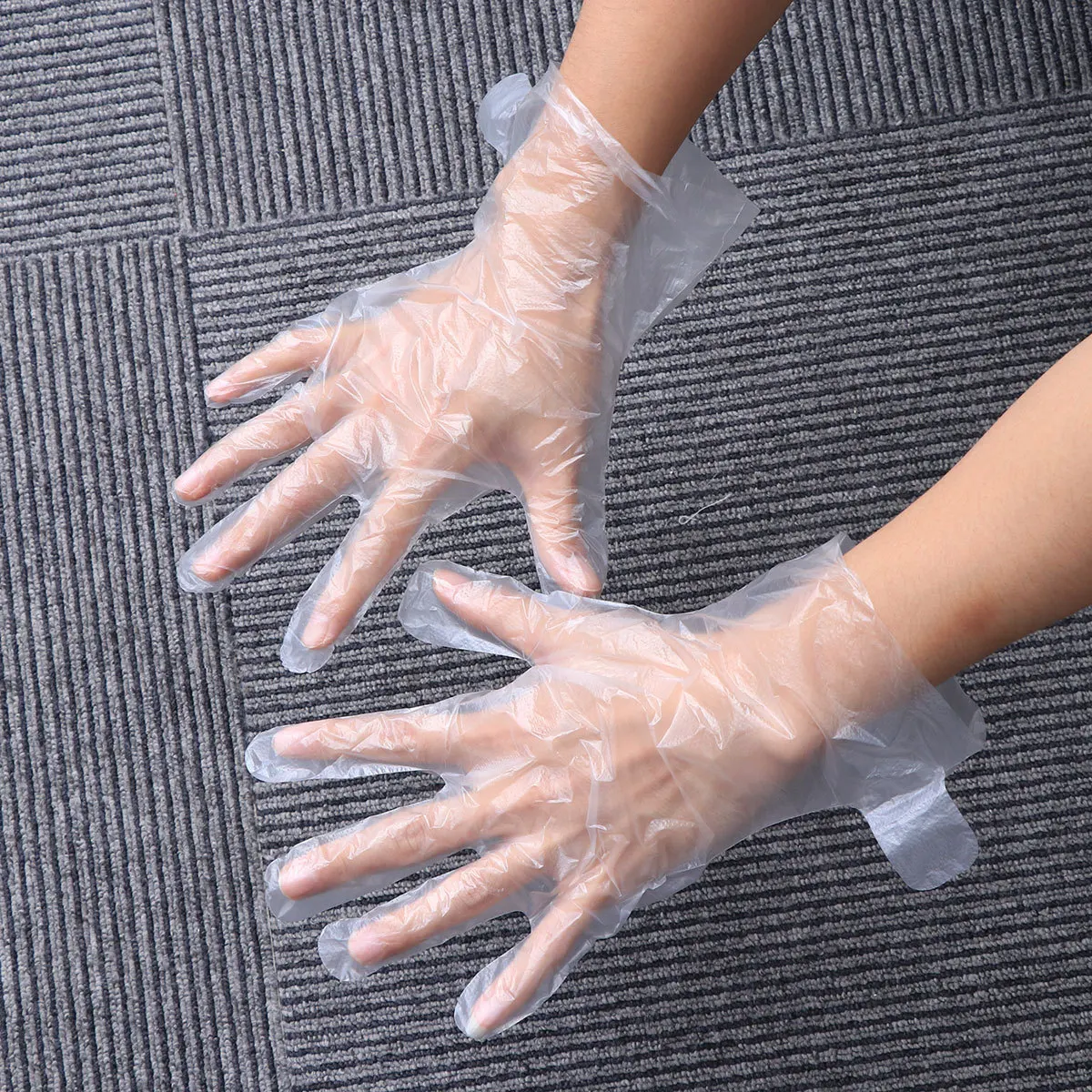 800Pcs Disposable Plastic Gloves Large Size Oil Resistant One-Off Foot Cover Pedicure Gloves Stickers Set Disposable Foot Strap