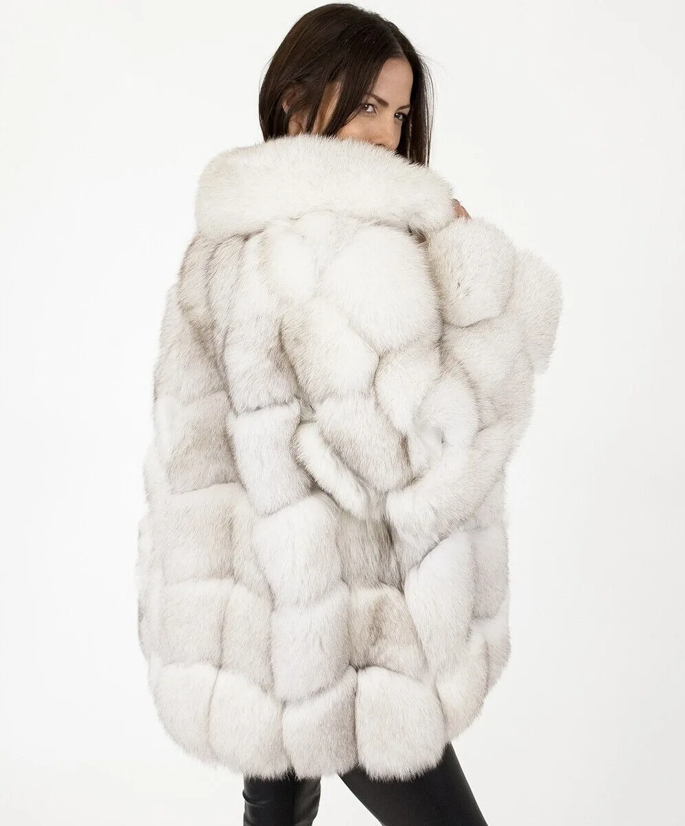 Fashion Real Fox Fur Coat Natural White Animal Furry Outerwear Women Luxury Silver Fox Fur Jacket New Winter Fluffy Collar Cape