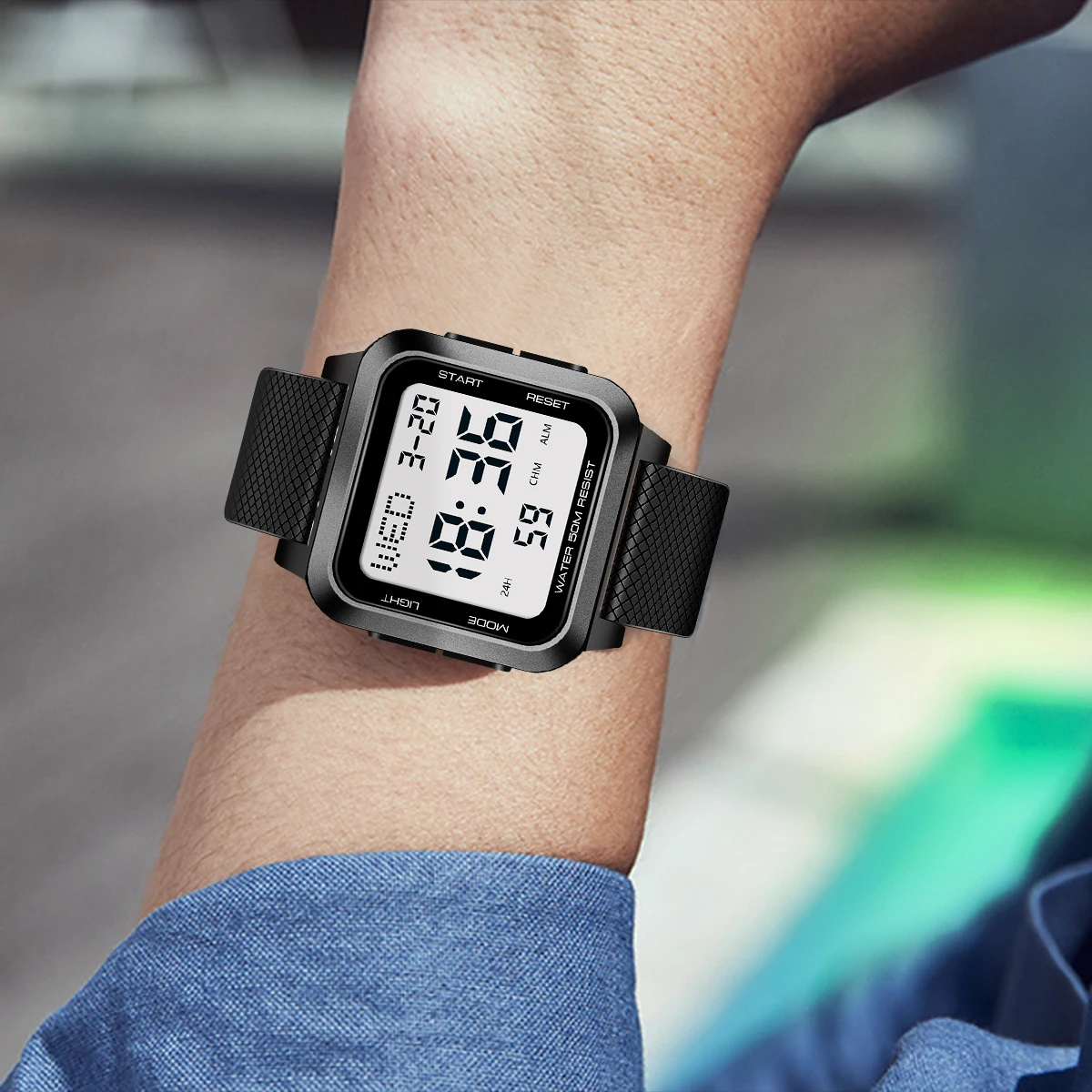 학생 스포츠 시계 남자 디지털 시계 알람 시계 크로노 그래프 시계 3Bar 방수 군사 남자 시계 LED 전자 시계