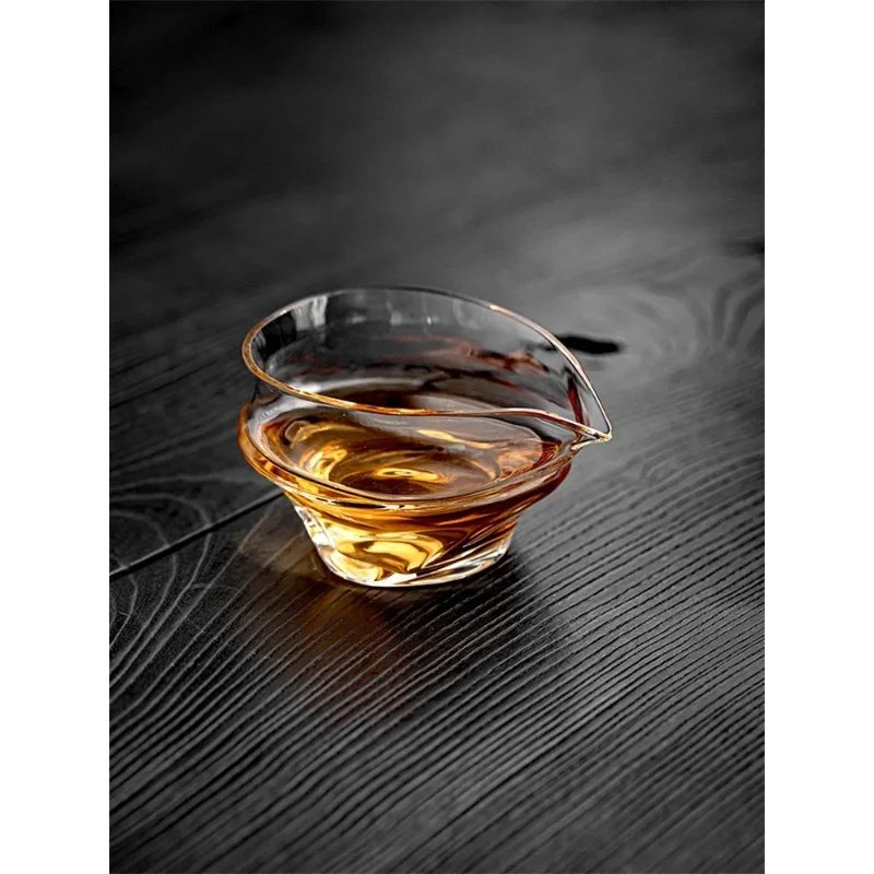 190ml Japanese Heat Resistant Glass Fair Cup Household Tea Dispenser Handmade Chahai Gongdaobei Kungfu Tea Set Accessories