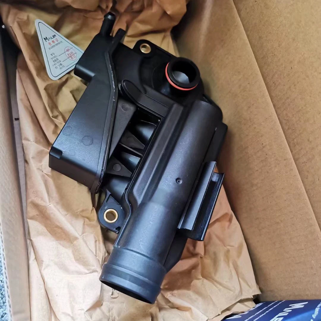 

Высококачественный сапун картера маслоотделителя для Audi Q7 A5 S5 R8 RS4 A6 S6 A8 S8 4,2 V8