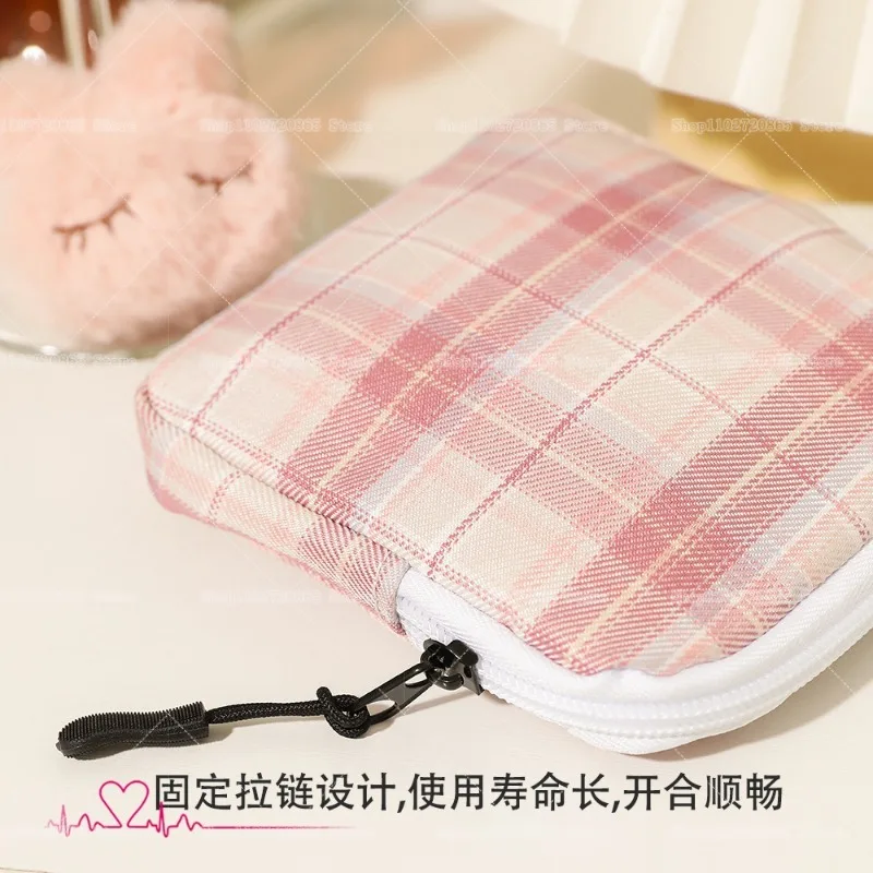 Snoopys Storage Bag Women Large-capacity Lipstick Sanitary Napkin Storage Bag Cute Anime Travel Portable Simple Girls Coin Purse view 6