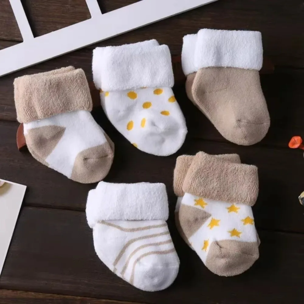 5 Pairs Cotton Short Socks Non-Skid Design Pink Blue Floor Stocking Polka Dot Stars Breathable Newborn Socks for 0-3 Years Old