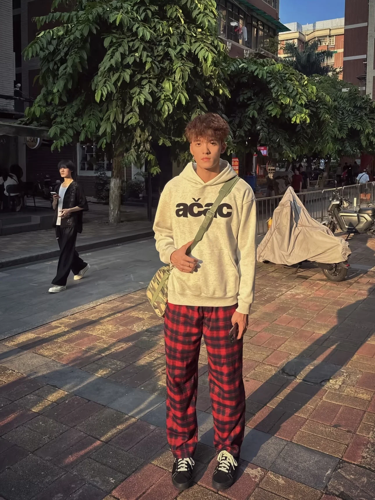 

Американские красные клетчатые ленивые широкие длинные брюки мужские CleanFit Four Seasons повседневные свободные прямые брюки с узором