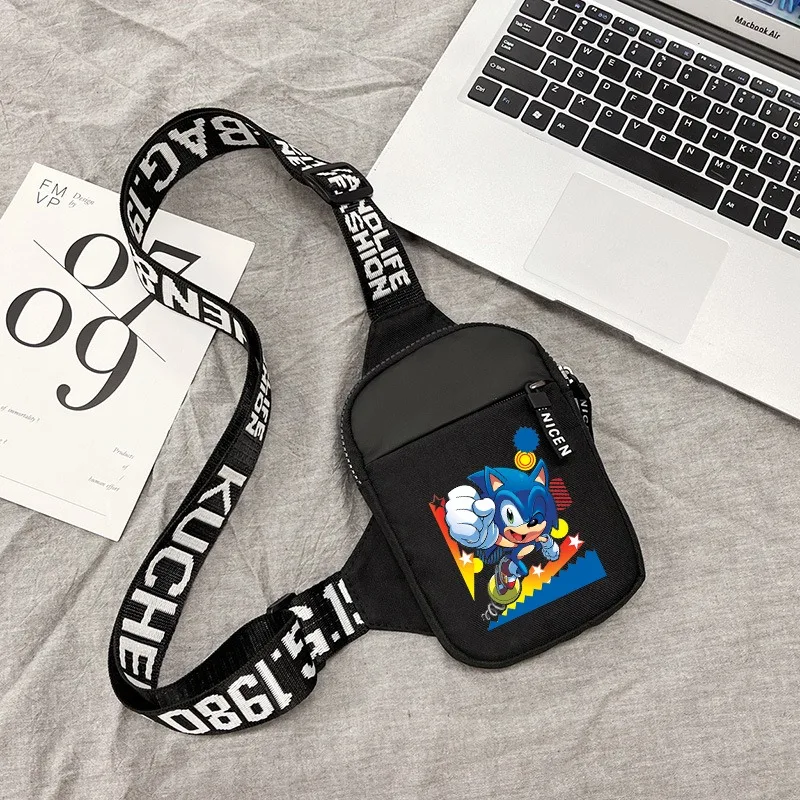 Best Portable Tech Accessories for Travelers in 2025