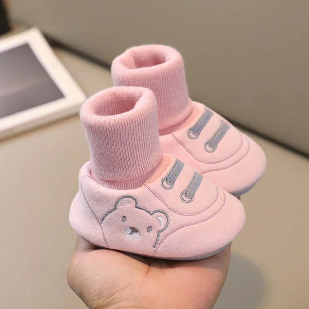 

Soft Rubber Sole Baby Walker Shoes Non-Slip Cartoon Design Baby Socks Shoes Wear-resistant Breathable Child Floor Sneaker