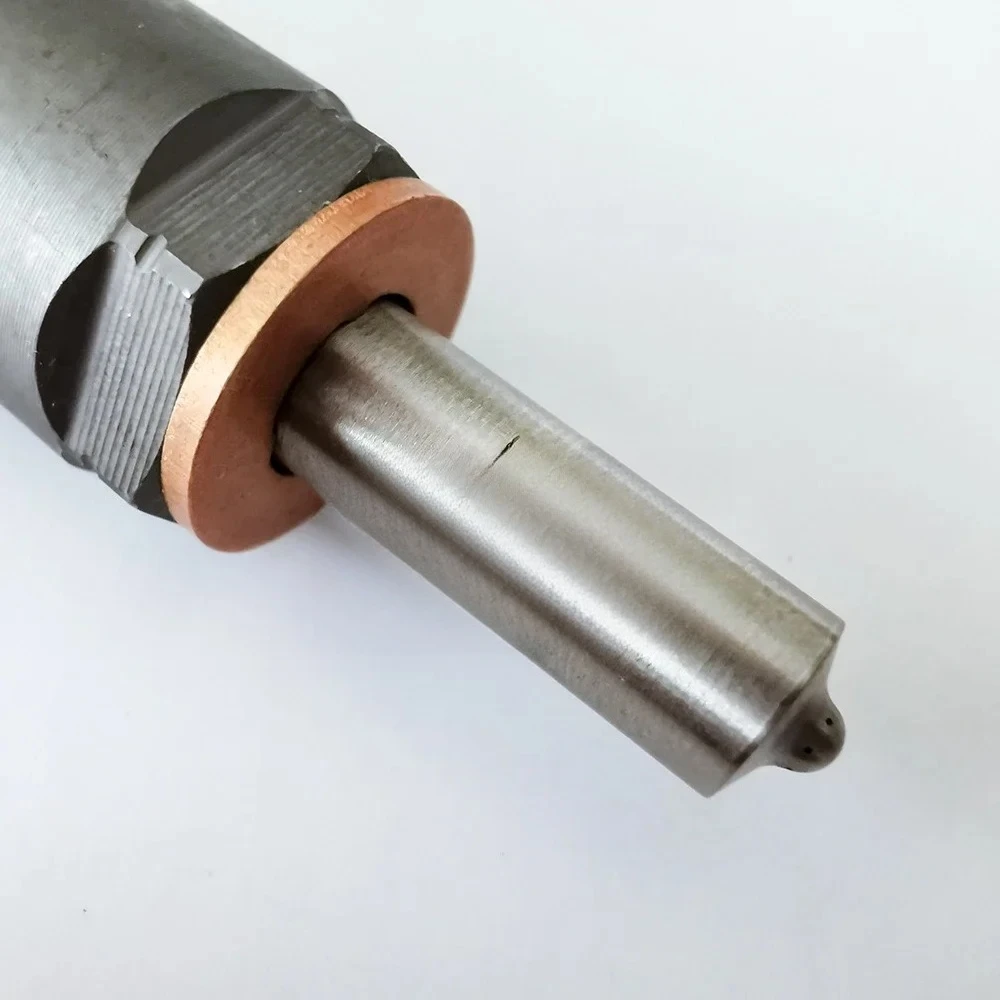 Hot  Sale  Genuine common rail injector