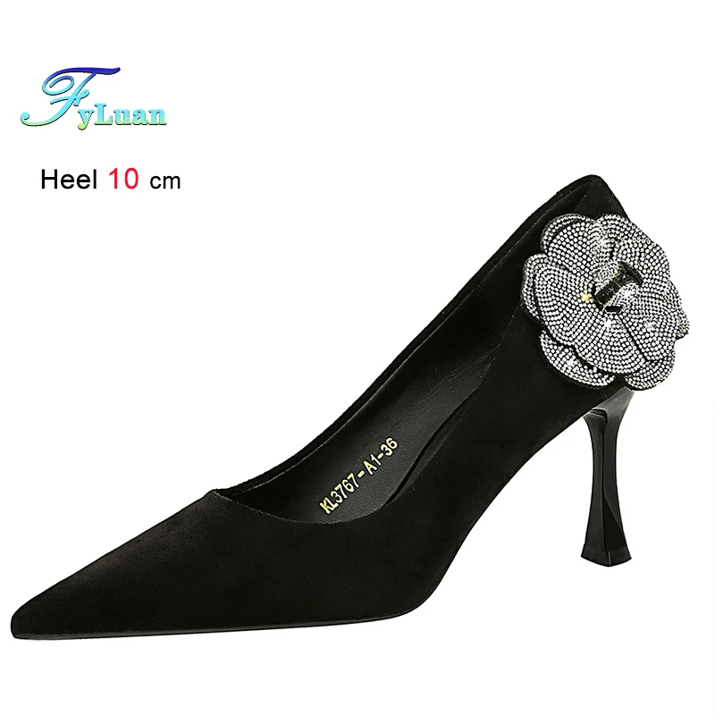 

2025 г. Женская обувь на каблуке с боковой водой и бриллиантами, боковая женская обувь на каблуке с острым носком, черные темпераментные женские туфли