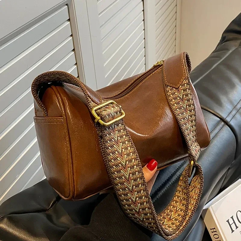 

Women Vintage Shoulder Bag PU Leather Luxury Designer Crossbody Bags High Quality Strap Handbag Tote Bag Shopping Messenger Bag