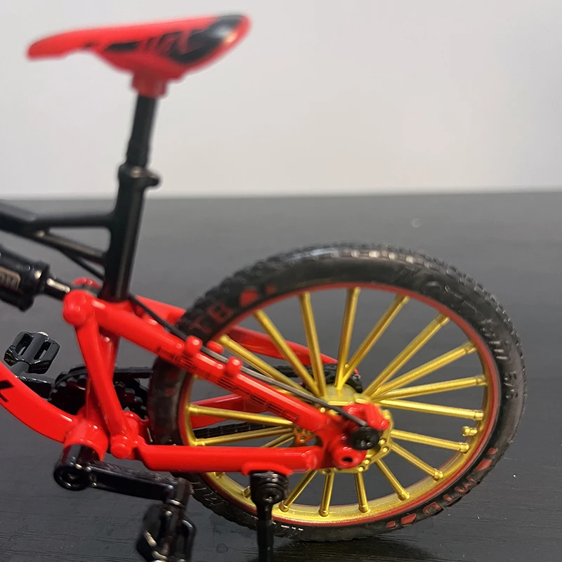 Mini Finger Mountain Alloy bicicleta para meninos, modelo vermelho diecast, Metal Bike Racing Toy, simulação de Bend Road, brinquedos de coleção 14Y, 1:10