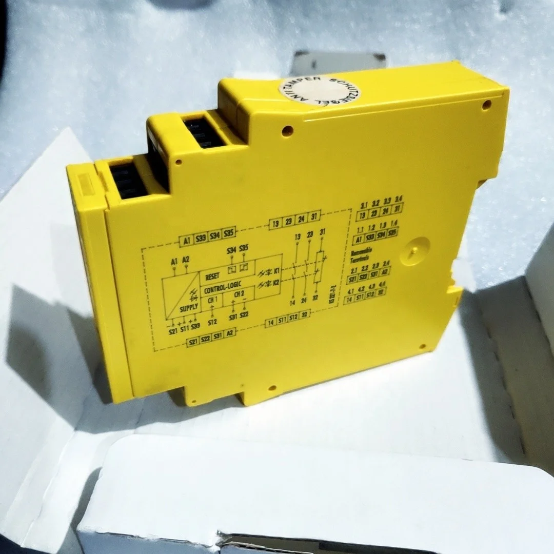 Sick UE43-2MF2D2 60…