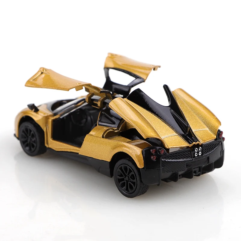 (مع أكياسها) سيارة سباق ذهبية بمقياس 1/43، معدن مصبوب، ثلاثة أبواب مفتوحة. لعبة أولاد رائعة، سيارة لعبة جيب صغيرة. #5