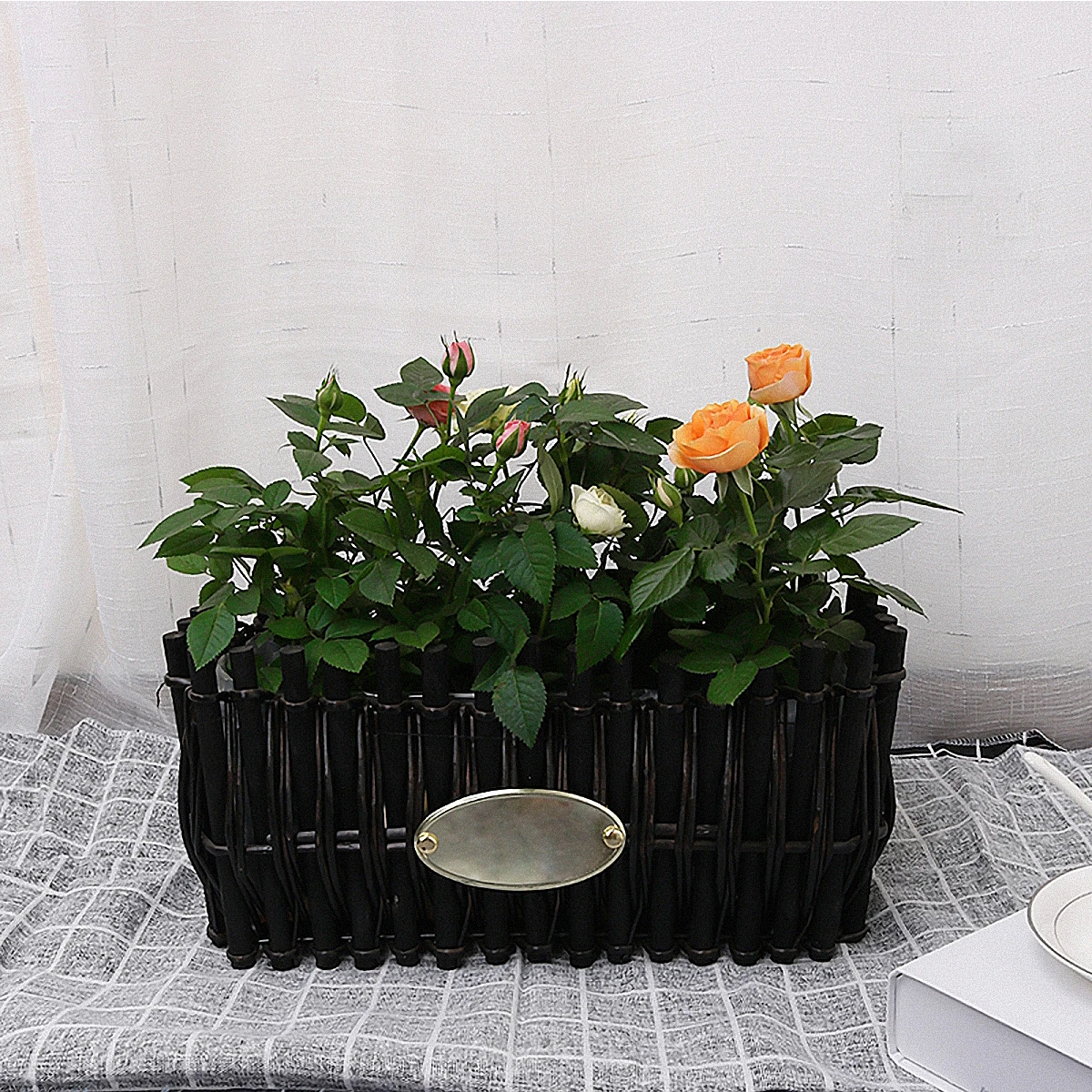 

Wicker Flower Basket Unique Design Decorative Glass Handmade Storage Natural Style