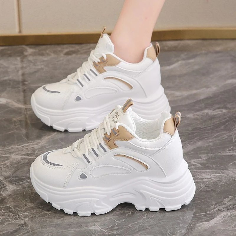 Women's 2025 Autumn Clunky Sneakers Korean Design Thick Sole Wedge Heel Height Boosting Slimming Casual Sneakers Petite Size​