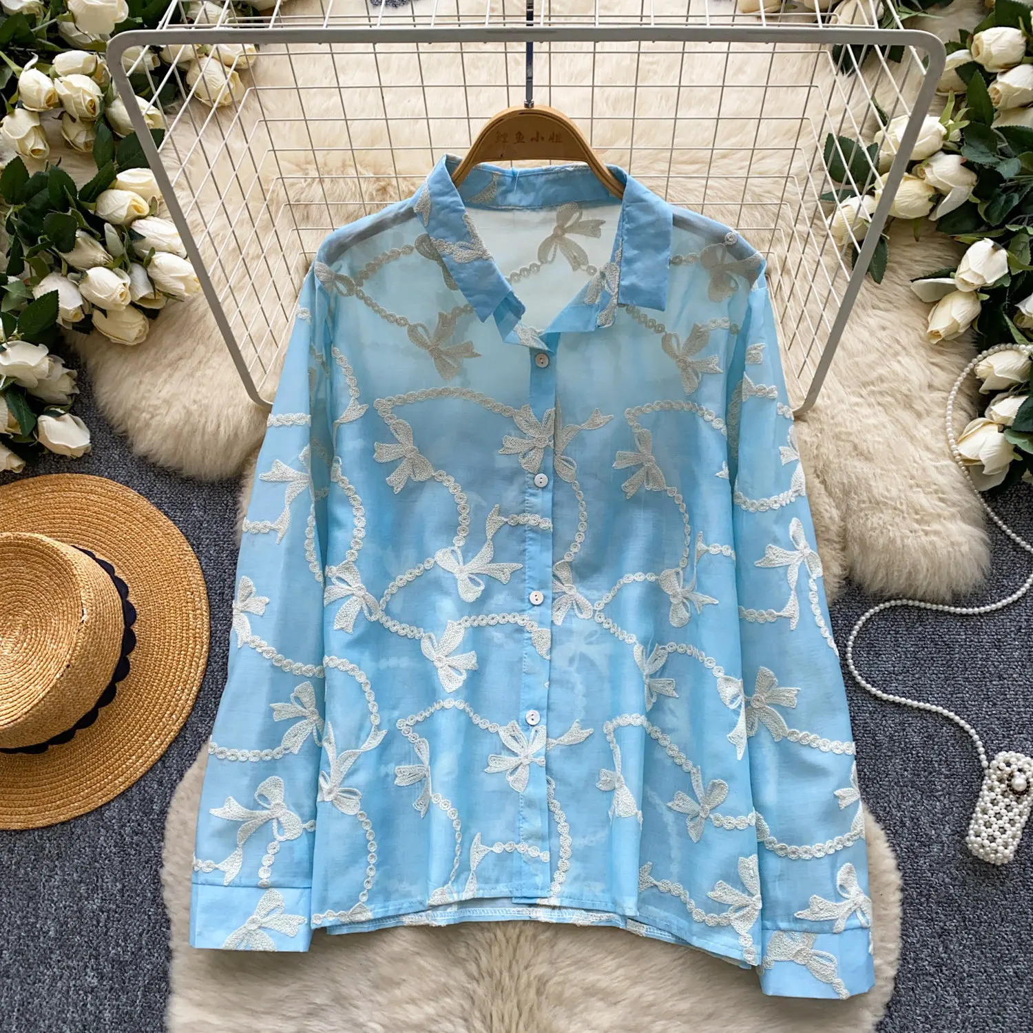 

Women's Spring Shirt French Heavy Industry Embroidery Lapel Long Sleeved Shirt Korean Sweet Bow Loose Top Female Blouse BL396