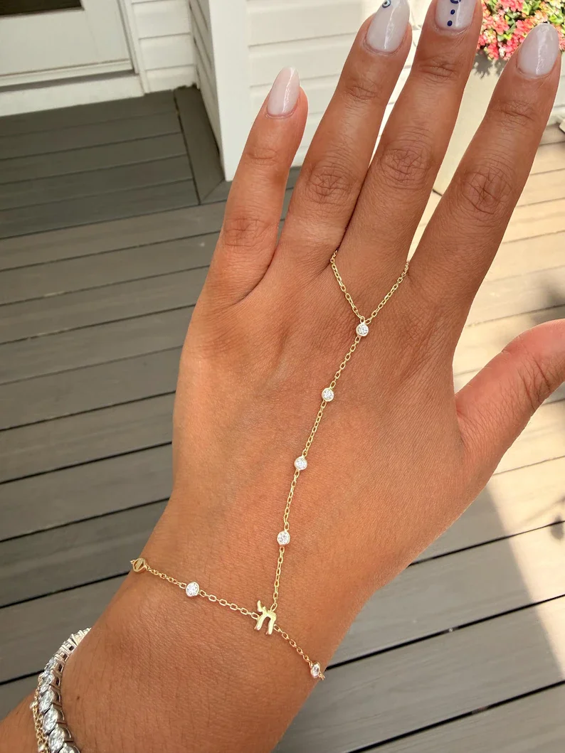 Hebrew Chai Symbol Design Connected Finger Ring Bracelets for Women Cubic Zircon Gold Silver Color Jewish Jewelry for Party Gift
